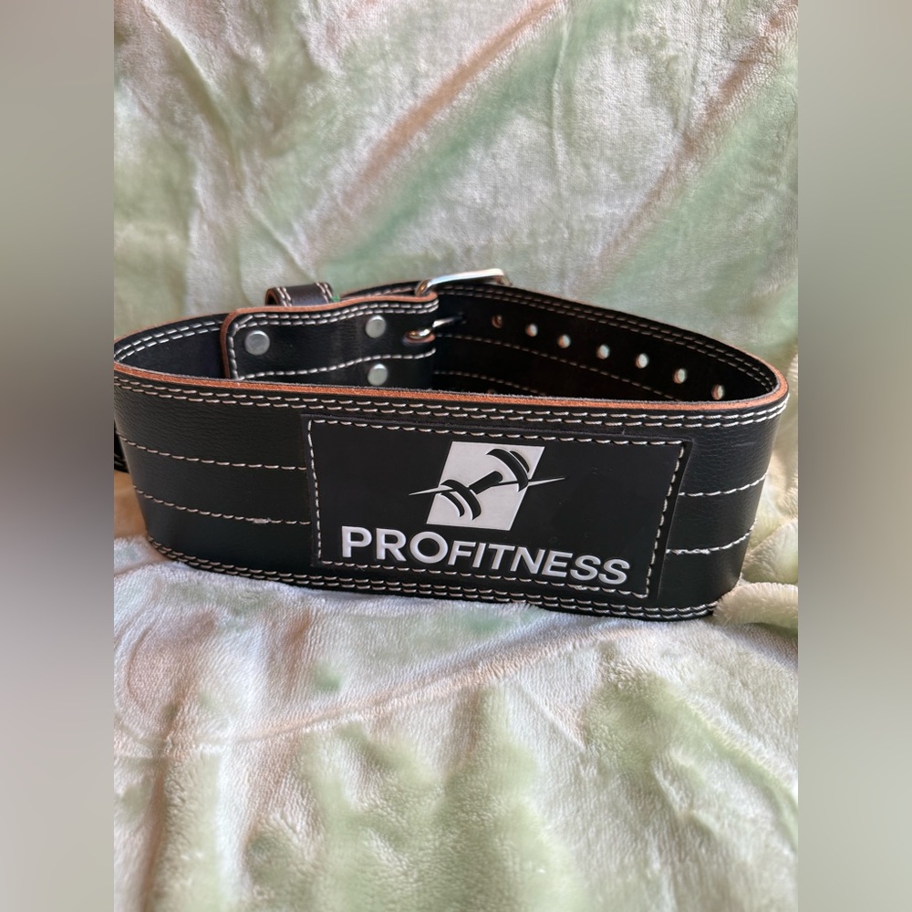 ProFitness Weight Lifting Belt (4” Wide) Genuine Leather Workout Belt unisex